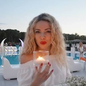 Meet your Posher, Catherina